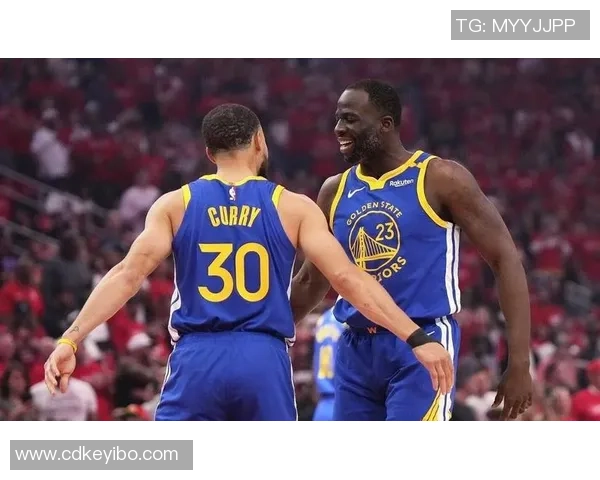 快船与勇士激战在线直播尽享篮球盛宴精彩瞬间回顾与分析